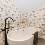 Fenty's * Windermere