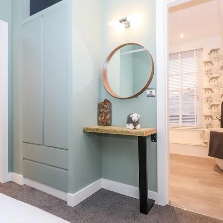 Fenty's Apartment